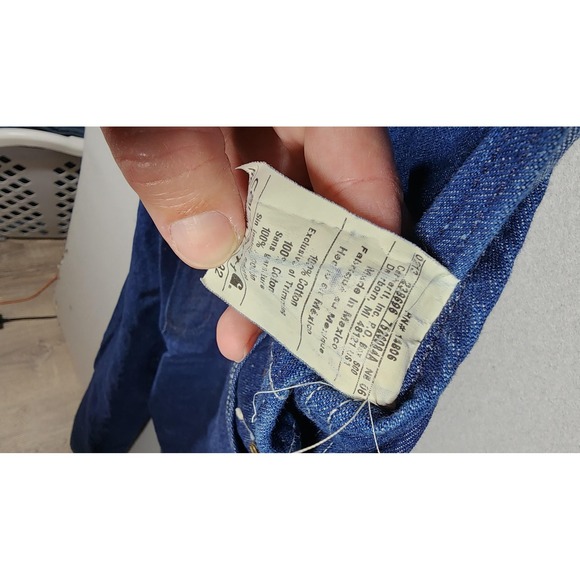 Vintage Carhartt Denim Bib Overalls Mens 32 Blue Workwear Carpenter Utility - Picture 14 of 16